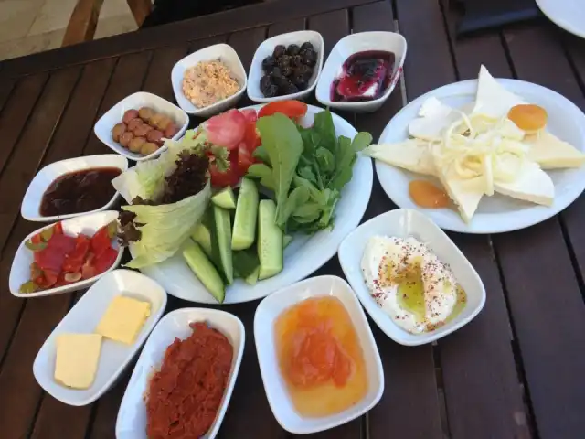 Akropol Restaurant'nin yemek ve ambiyans fotoğrafları 15