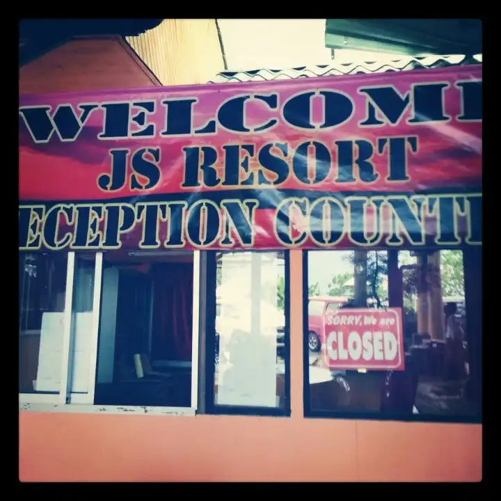 JS resort, Check Point