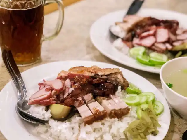 Gambar Makanan Nasi Campur Akwang Pontianak 18