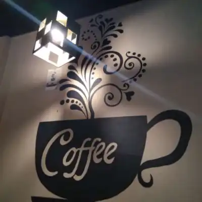 D’SIMPLE CAFE