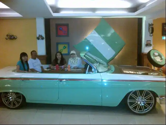 Dream Cars Cafe & Resto