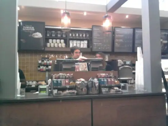 Starbucks'nin yemek ve ambiyans fotoğrafları 34