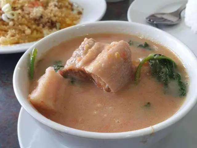 Ninang's Pansit Malabon Food Photo 15