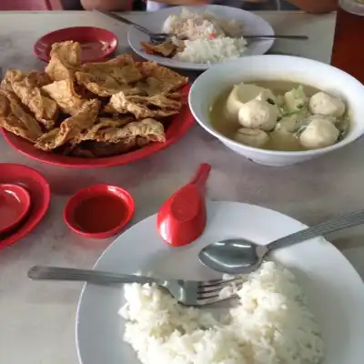 Fatty Mok Hakka Yong Tau Foo