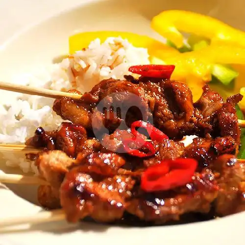 Gambar Makanan sate babi bu manis petitenget 1