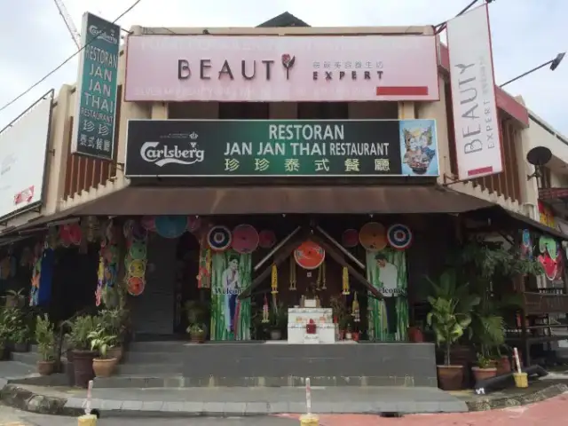 Jan Jan Thai Restaurant