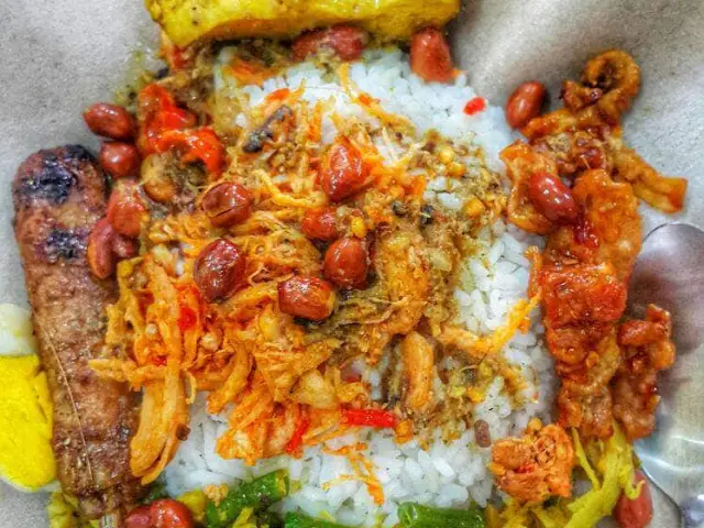 Gambar Makanan Nasi Pedas & Bebek Crispy Dewata 3