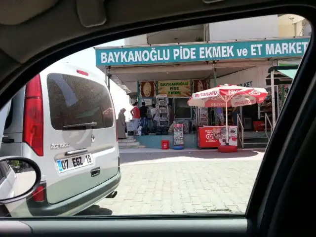 Baykanoğlu Pide Ekmek ve Et Market'nin yemek ve ambiyans fotoğrafları 1