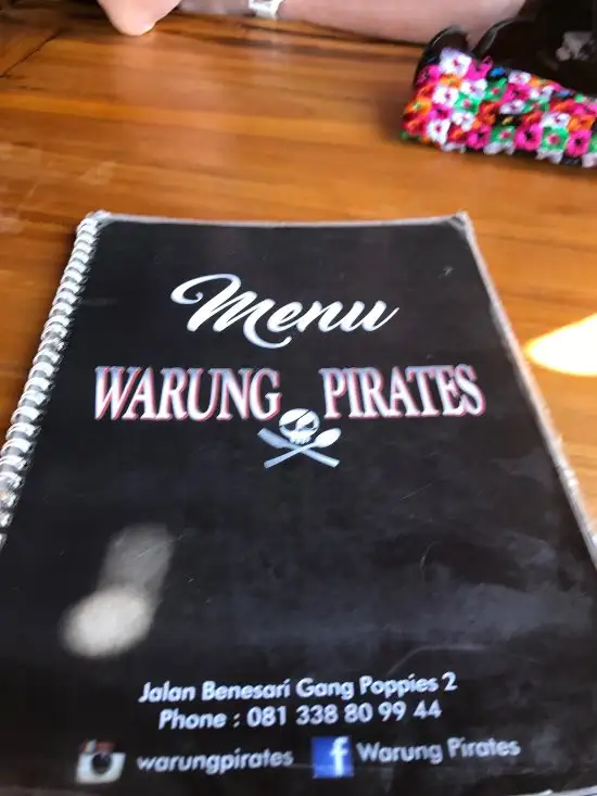 Warung Pirates