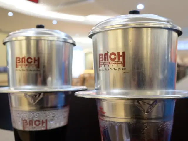 Gambar Makanan Bach Vietnam's Favourite Coffee 15