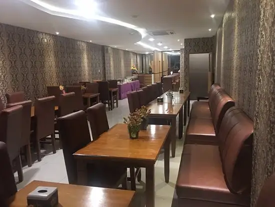 Gambar Makanan Empire Restaurant & Lounge 15