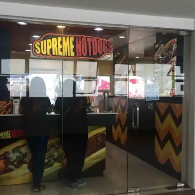 Supreme Hot Dogs