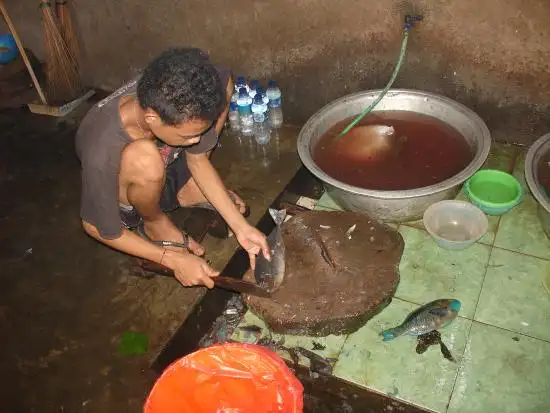 Gambar Makanan Warung Makan Mina Segara 13