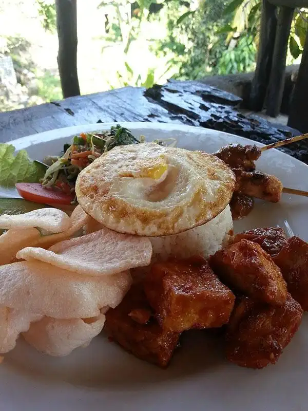 Gambar Makanan Warung River View 20