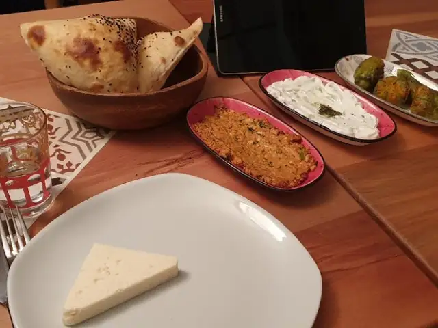 Ali Ocakbaşı - Karaköy'nin yemek ve ambiyans fotoğrafları 55