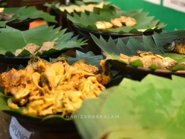 Gambar Makanan Rumah Makan Ponyo Malabar 15