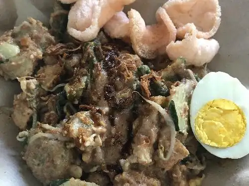 Gado Gado Abang, Denpasar