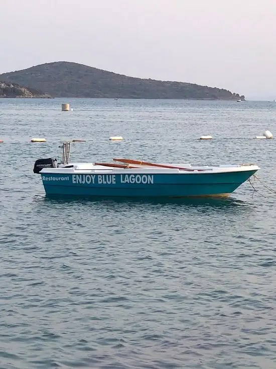Enjoy Blue Lagoon'nin yemek ve ambiyans fotoğrafları 5