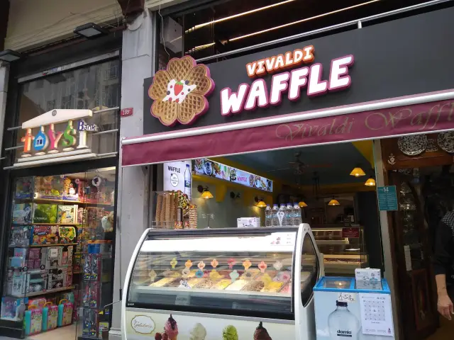 Vivaldi Waffle'nin yemek ve ambiyans fotoğrafları 3