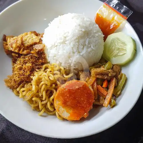 Gambar Makanan Nasi Kuning Wilis, Pujasera Semanggi 1