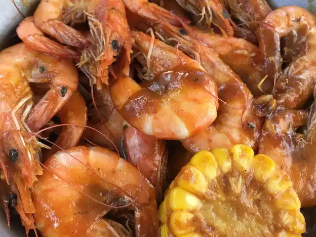 Bucket Shrimps Food Photo 15