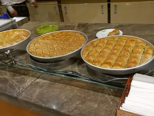 Koçak Baklava Salonu'nin yemek ve ambiyans fotoğrafları 79