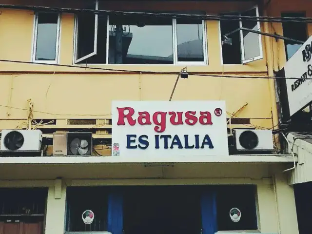 Gambar Makanan Ragusa Es Italia 16