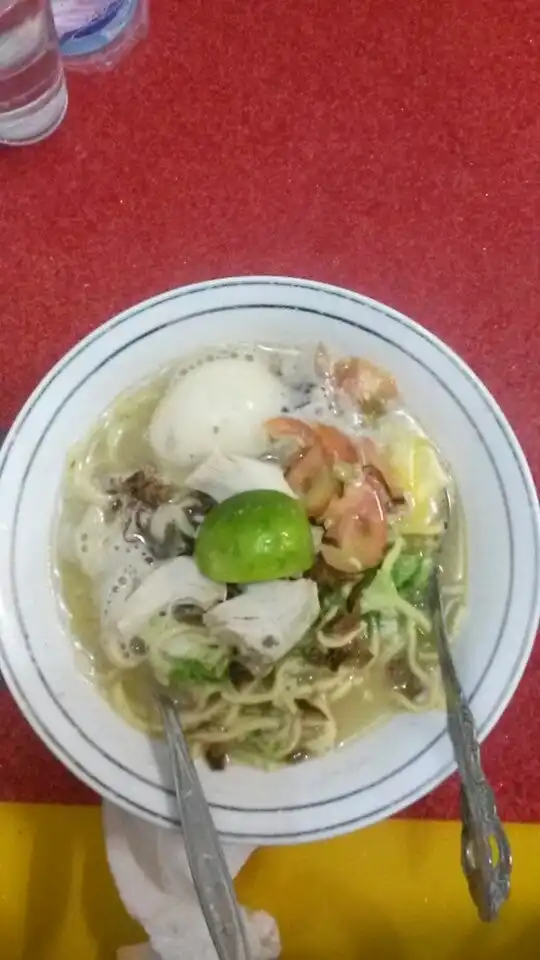 Gambar Makanan Warung Mie Kuah Seram 5