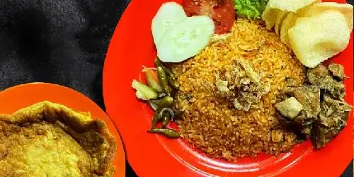 Masboy Kitchen Spesial Nasi Goreng Medan, Tiban