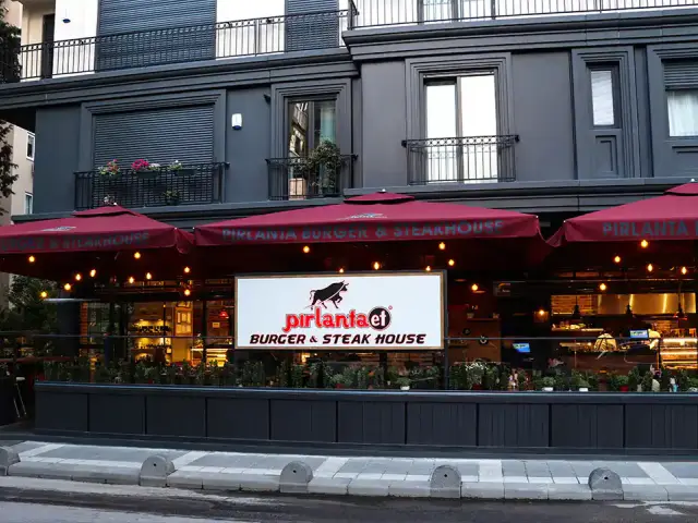 Pırlanta Et Burger & Steakhouse'nin yemek ve ambiyans fotoğrafları 2
