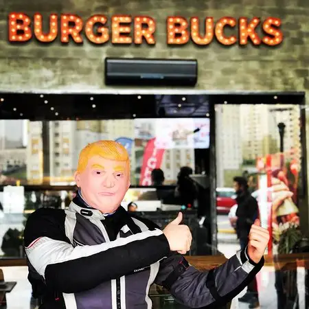 Burger Bucks'nin yemek ve ambiyans fotoğrafları 8