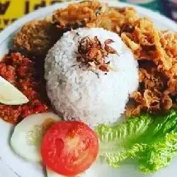 Gambar Makanan Warung Mbak Ira,Belakang Stadion Kebun Bunga 1