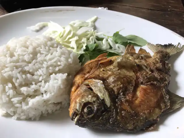 Gambar Makanan Nasi Uduk & Ayam Goreng Mas Miskun 15