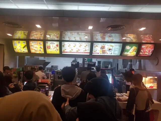 Gambar Makanan McDonald's 3