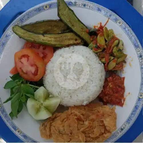 Gambar Makanan Berkah Resto, Kalipuro 17