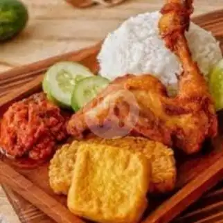 Gambar Makanan Ayam Bakar, Stasiun Juanda 10