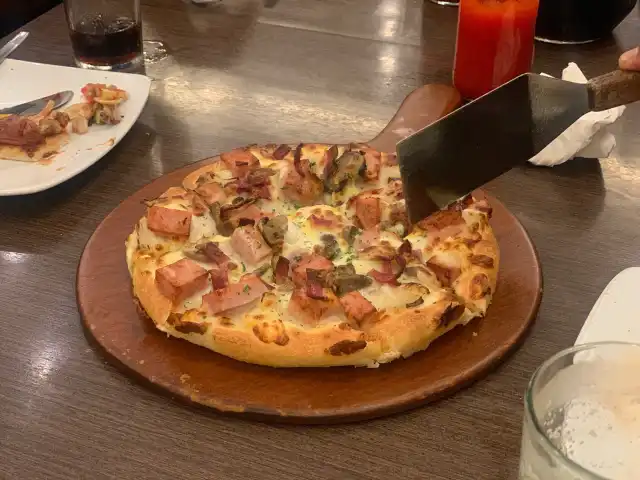 Gambar Makanan Pizza Hut 7