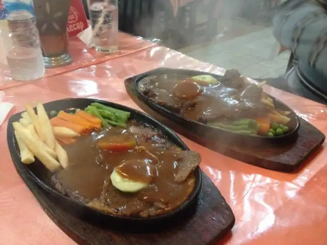 Gambar Makanan Pasadena Steak 6