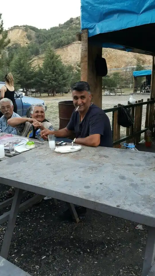 Ömür Piknik Molla Mustafa Köftecisi'nin yemek ve ambiyans fotoğrafları 10