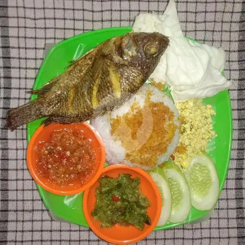 Gambar Makanan Pecel Lele Ayam Batokok Bibi, Otto Iskandardinata 8