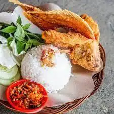 Gambar Makanan Warung Ayam Kuprek, Jl. T. Umar No. 68 8