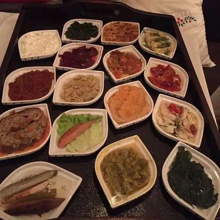 Zeytinli Restoran'nin yemek ve ambiyans fotoğrafları 14