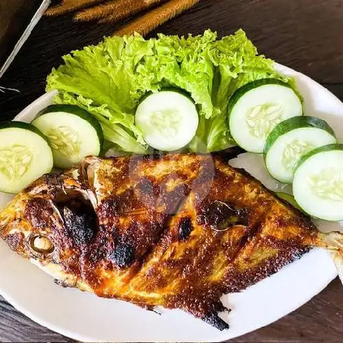 Gambar Makanan Warung Sop Iga Sapi Tante Melani, Villa Gading Harapan 7