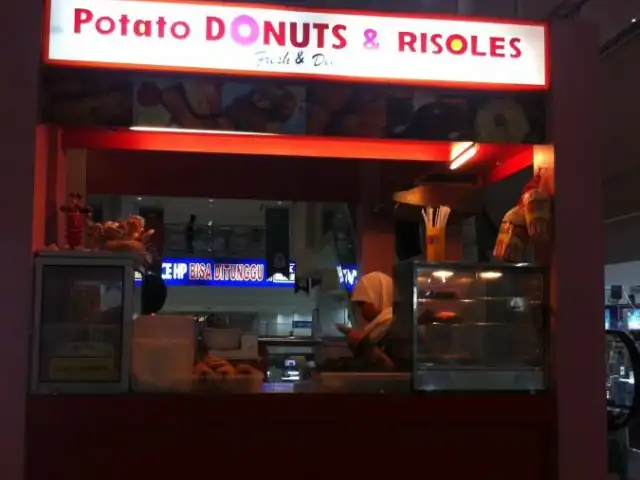 Potato Donuts & Risoles