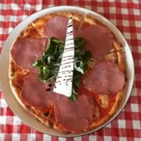Tarantella Pizza'nin yemek ve ambiyans fotoğrafları 5