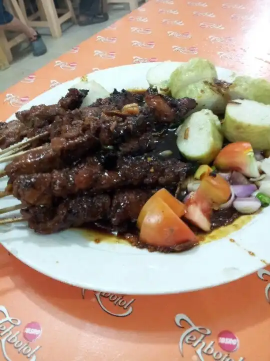 Gambar Makanan Warung Sate Hi. M. Achmadi Malik 9