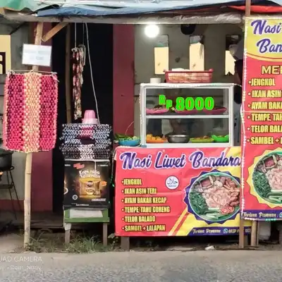 Warung nasi liwet dan kopi