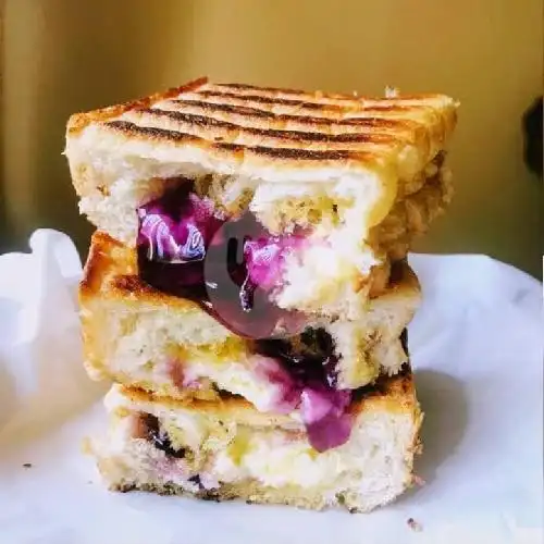 Gambar Makanan ROTI BAKAR BANDUNG 78 ARINDA, Jl. Hj. Biru 3