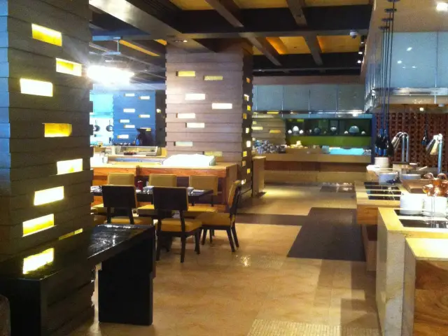 Cafe 1228 - New World Makati Hotel Food Photo 6