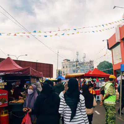 Bazaar Ramadhan Simpang 4 Teluk Pulai